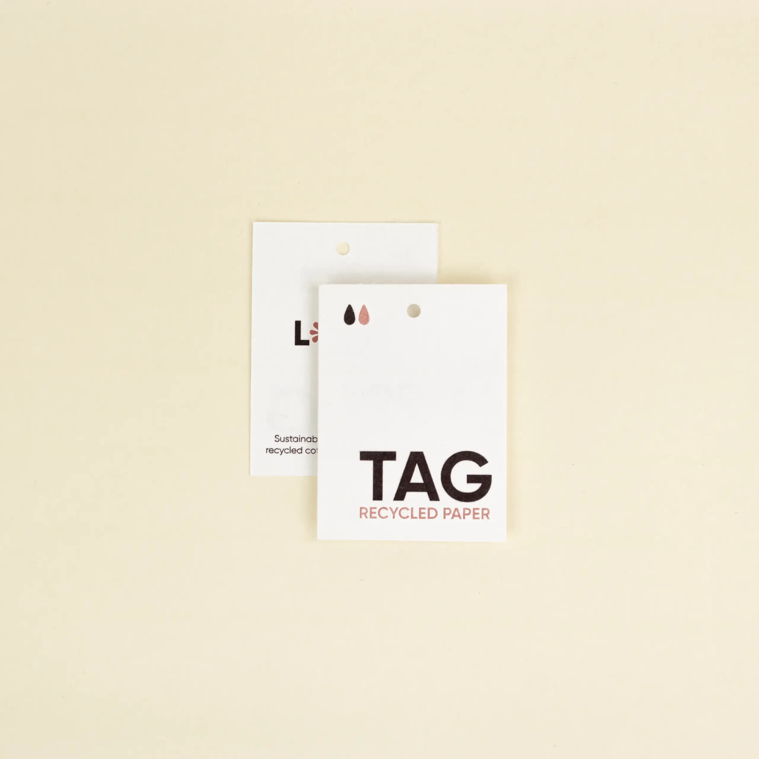 PAPIER ÉCOLOGIQUE: Étiquettes, 7,5×5,5 cm.